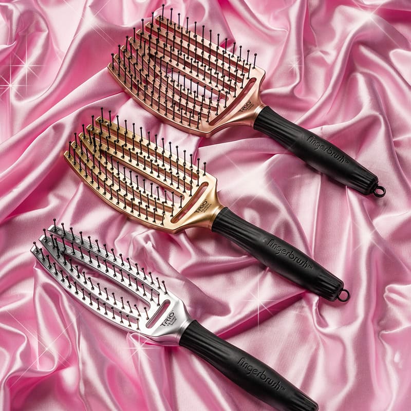 Olivia Garden FingerBrush Trio Brush Display: 9 Brushes & Stand - Image 7