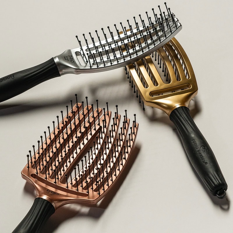 Olivia Garden FingerBrush Trio Brush Display: 9 Brushes & Stand - Image 8